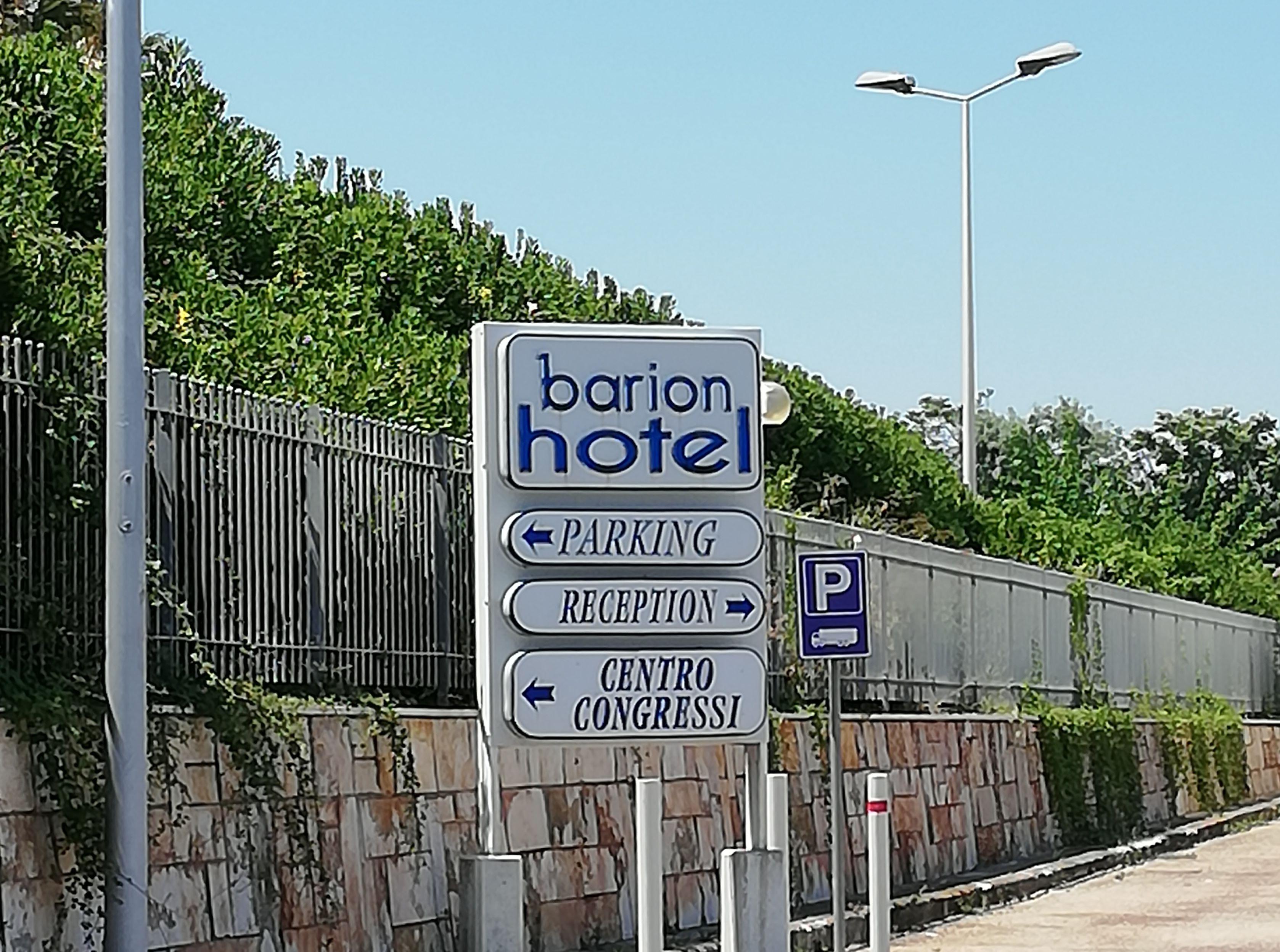 Barion Hotel&Congressi Esterno foto